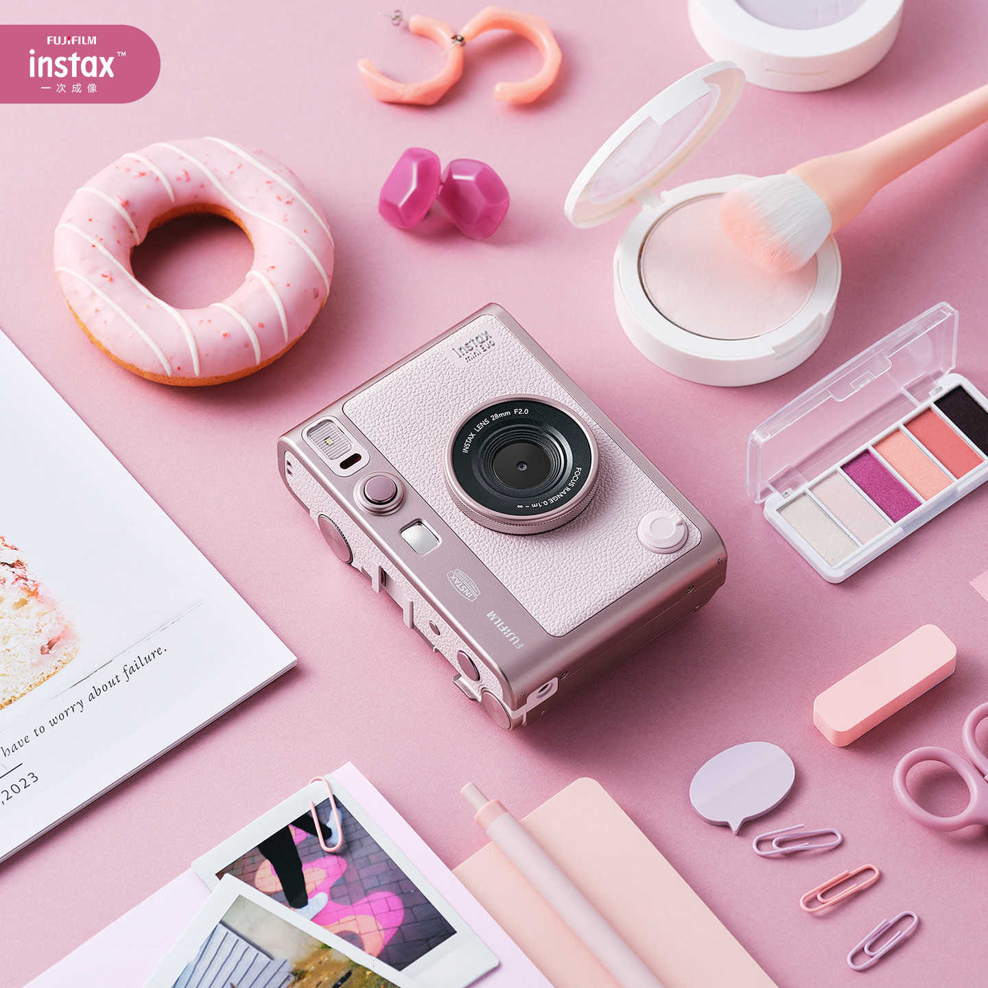 Photography Young - Фотокамера Fujifilm Mini EVO для молодежи,